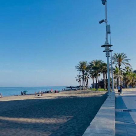 Holidays2Malaga Tomas De Echeverria 150 Mts To Beach & High Speed Wifi & Parking Apartment Exterior photo