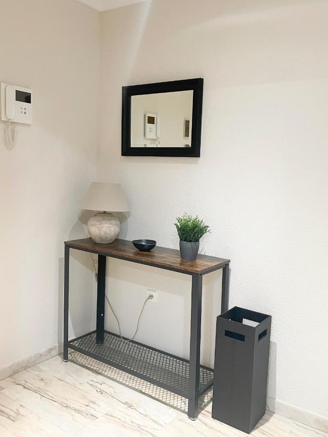 Holidays2Malaga Tomas De Echeverria 150 Mts To Beach & High Speed Wifi & Parking Apartment Exterior photo